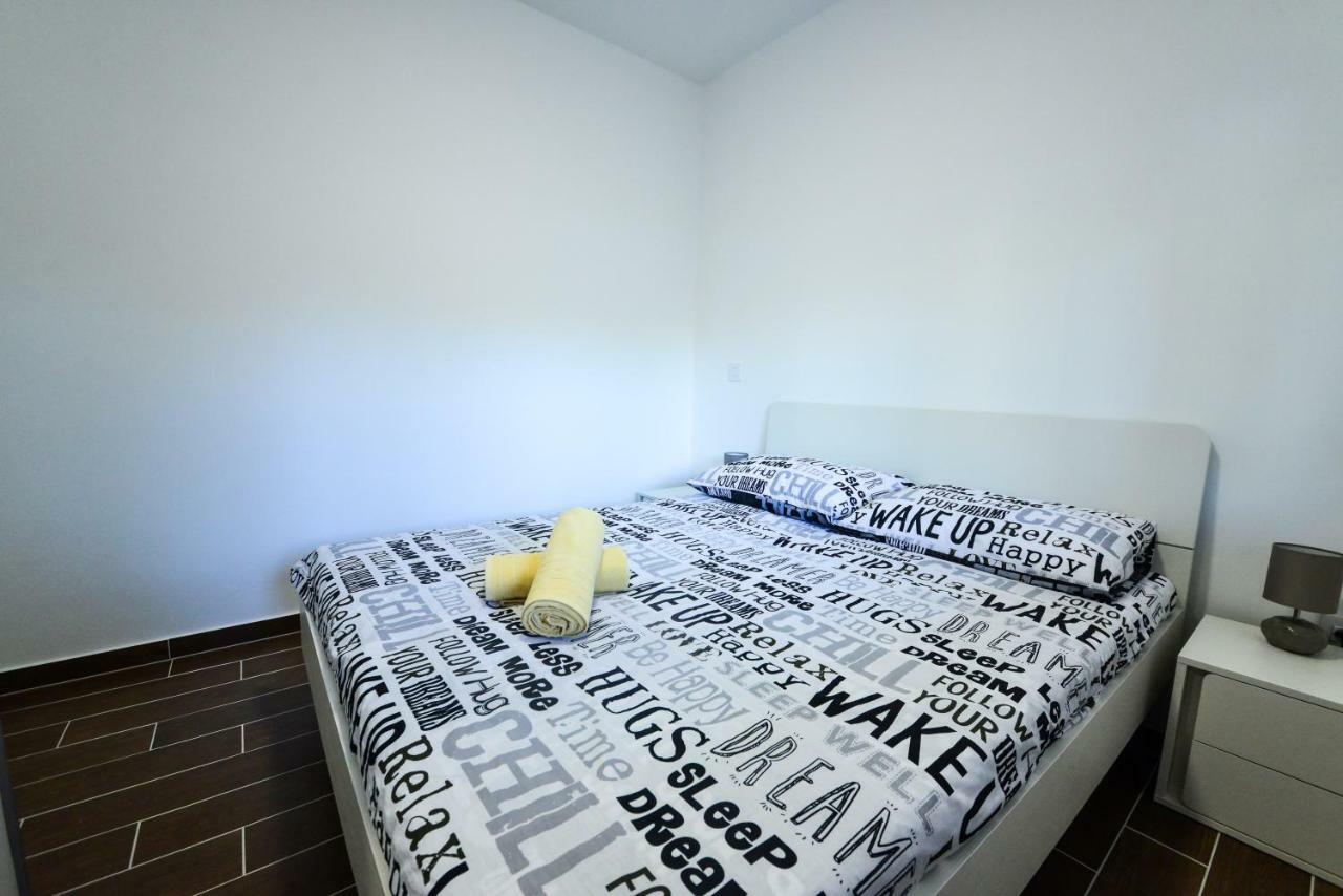 Apartmani Ab Ζαντάρ Εξωτερικό φωτογραφία